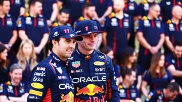 Ex-F1 driver points out Verstappen's strength over Perez this year