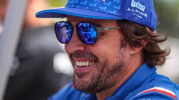 Alonso all smiles in Baku